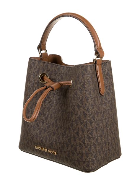 michael kors canvas bucket bag